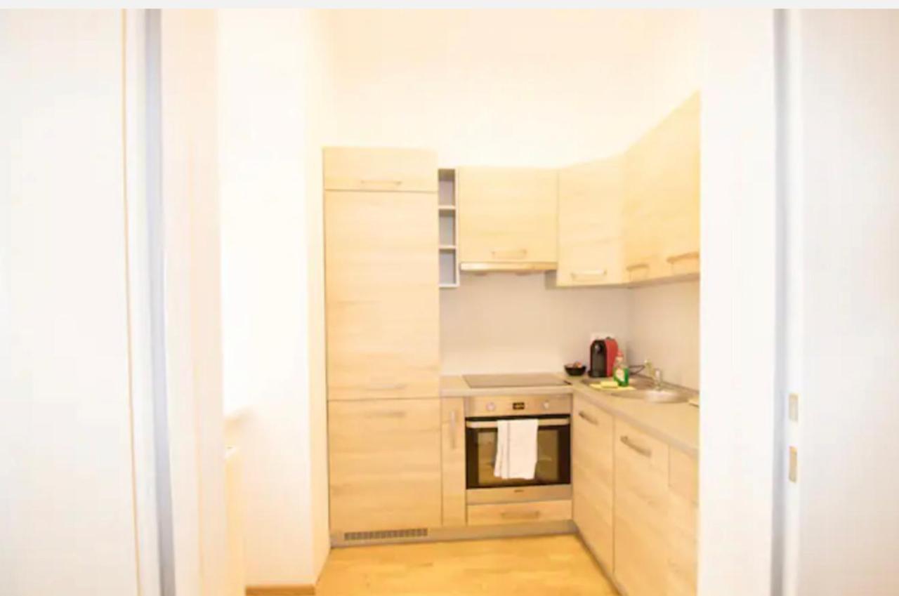 Stadt Naehe L Lf18 เวียนนา ภายนอก รูปภาพ